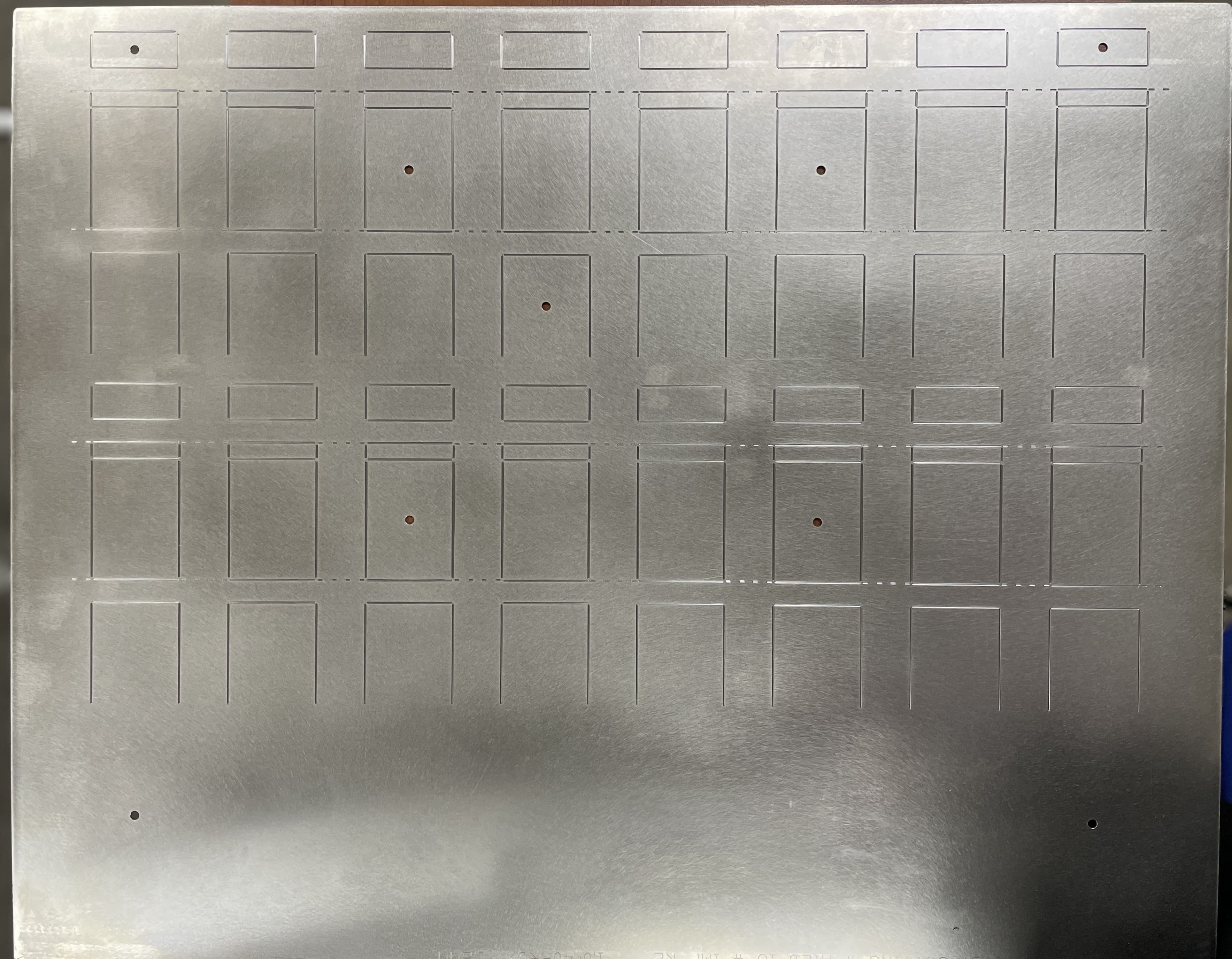 COUNTERPLATE